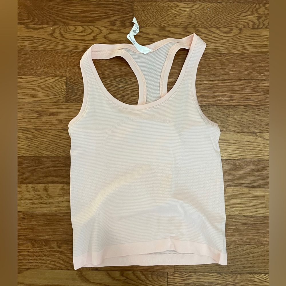 Lulu Swiftly Tank